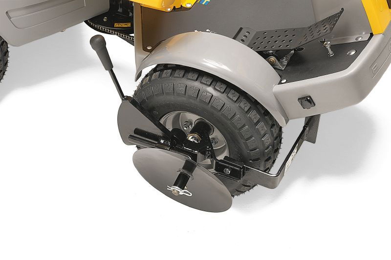 STIGA szegélyvágó 2+4WD termék fő termékképe