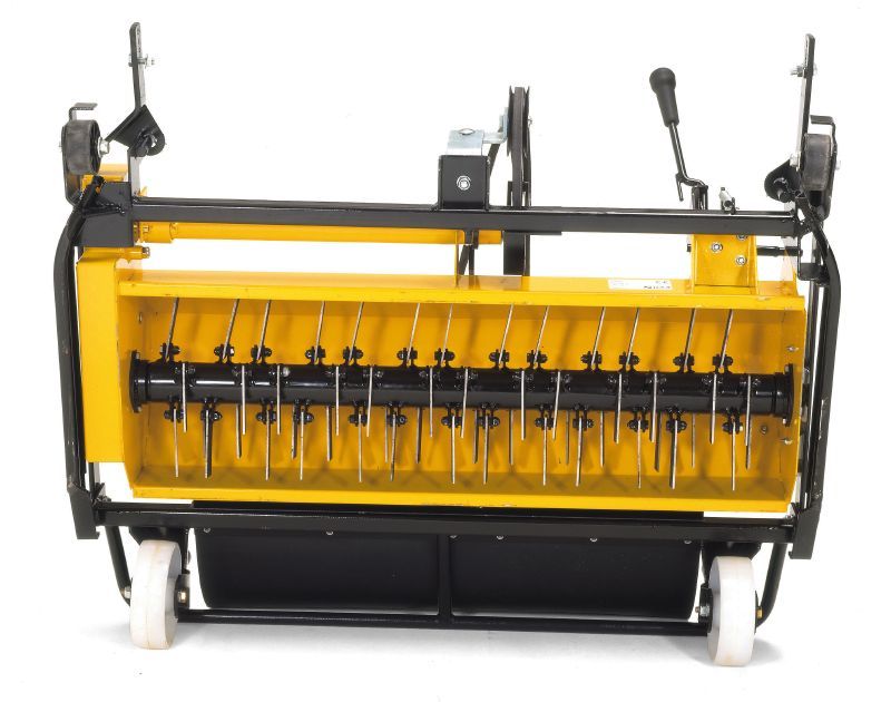 STIGA gyepszellőztető PARK 2+4WD frontkaszás fűnyíró traktorokhoz (manuális magasság állítással) termék fő termékképe